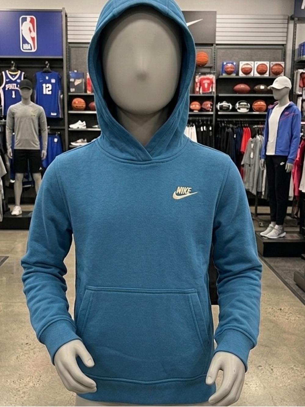 Nike boys Teal Hooded Pullover Sweatshirt size medium (10-12Y)